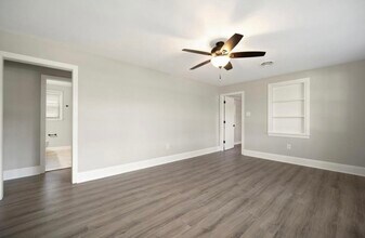 11385 Old Suffolk Rd in Windsor, VA - Building Photo - Building Photo