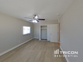6316 W Cavalier Dr in Glendale, AZ - Building Photo - Building Photo