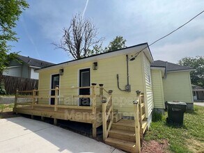 1112 Kent St in Durham, NC - Building Photo - Building Photo