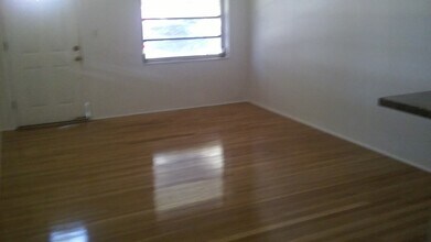 3920 NW 59th Ave in Virginia Gardens, FL - Building Photo - Building Photo