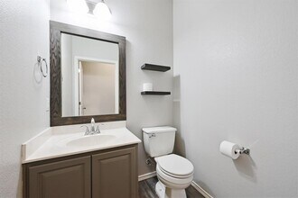 11729 Channing Dr in Austin, TX - Building Photo - Building Photo