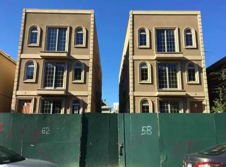 3058 Brighton 3rd St in Brooklyn, NY - Building Photo