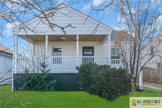 property at 8 1st St