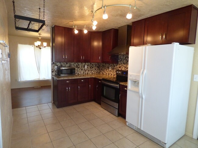 2581 S Olathe Way in Aurora, CO - Building Photo - Building Photo