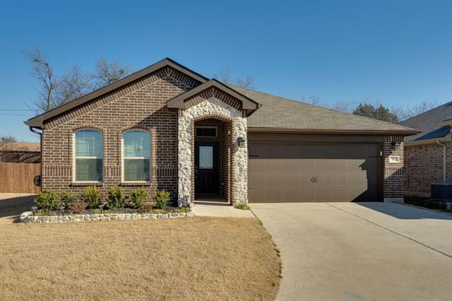 311 High Pt Wy in Justin, TX - Building Photo - Building Photo