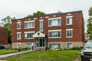 313 Irene Cres Apartments