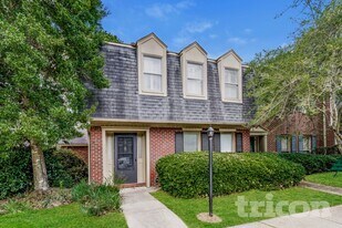 1 Chase Plantation Pkwy, Unit 1170P in Birmingham, AL - Building Photo