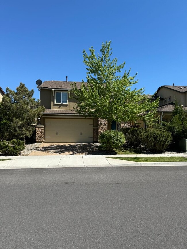 2040 Echo Valley Pkwy in Reno, NV - Building Photo - Building Photo