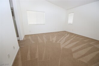 10528 Grand Wash Ct in Las Vegas, NV - Building Photo - Building Photo