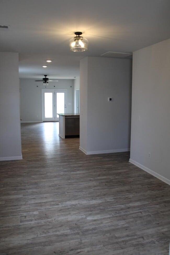 9011 Fenton Rd in Lebanon, TN - Building Photo - Building Photo
