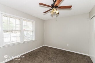 2710 Glenn Hills Dr in Augusta, GA - Foto de edificio - Building Photo