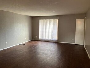 12888 Montfort Dr in Dallas, TX - Building Photo - Building Photo