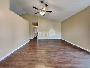 818 Somerset Ct in Trenton, OH - Building Photo - Building Photo