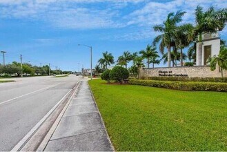 1035 SW 144th Ave in Pembroke Pines, FL - Building Photo - Building Photo