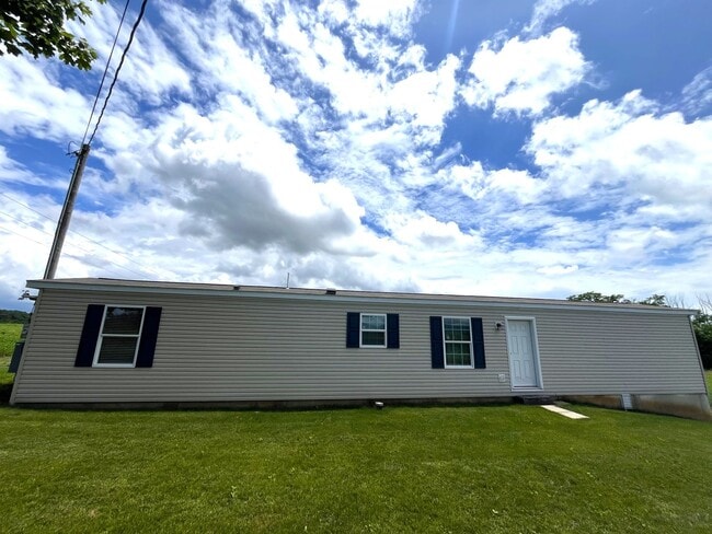 6450 Park Rd in Orrstown, PA - Building Photo - Building Photo