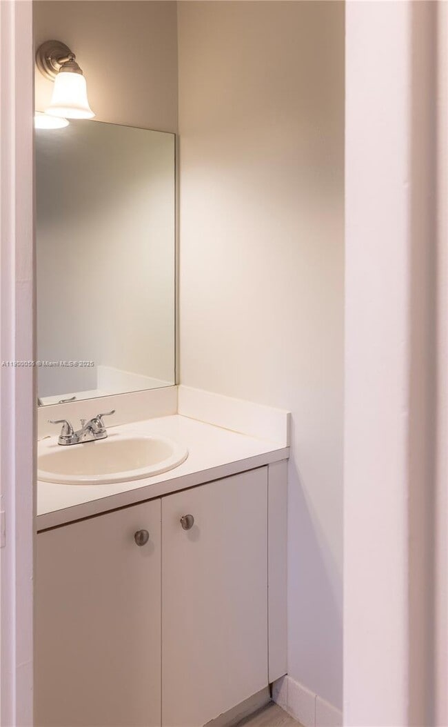 14237 SW 94th Cir Ln