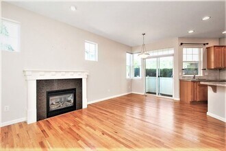 23905 33rd Dr SE in Bothell, WA - Building Photo - Building Photo
