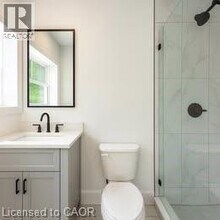 27 Queenston St in St Catharines, ON - Building Photo - Building Photo