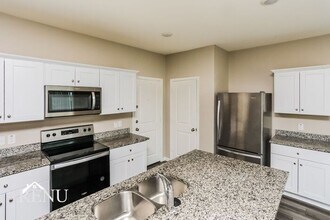 6634 Charleston Dr in Heath, TX - Building Photo - Building Photo