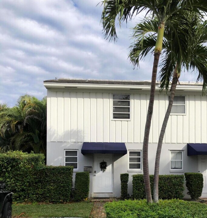145 NE 7th Ave in Delray Beach, FL - Building Photo