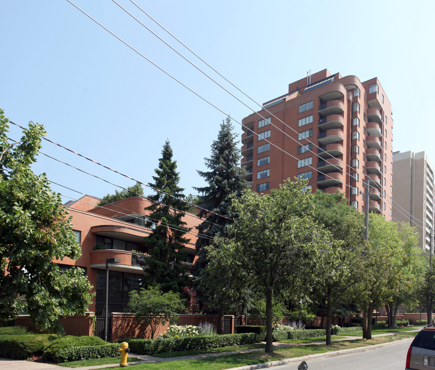 The Village Terraces On Heath Street in Toronto, ON - Building Photo