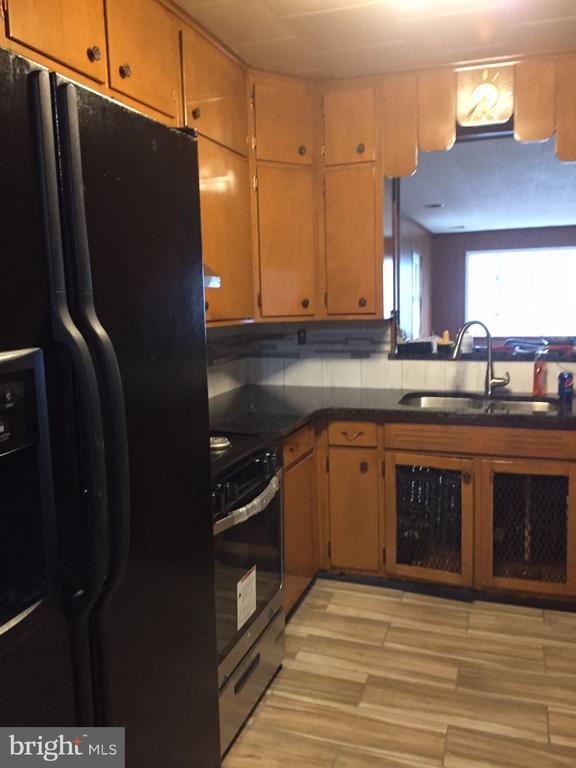 property at 2515 Perkiomen Ave