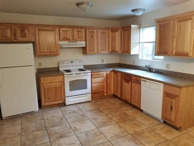 27 S 12th St W in Billings, MT - Building Photo - Building Photo