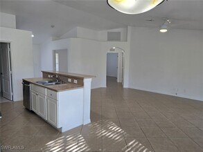 4325 Garden Blvd in Cape Coral, FL - Building Photo - Building Photo
