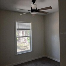 212 Broad St in Masaryktown, FL - Building Photo - Building Photo