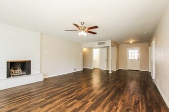 7710 N 7th Ave in Phoenix, AZ - Building Photo - Building Photo