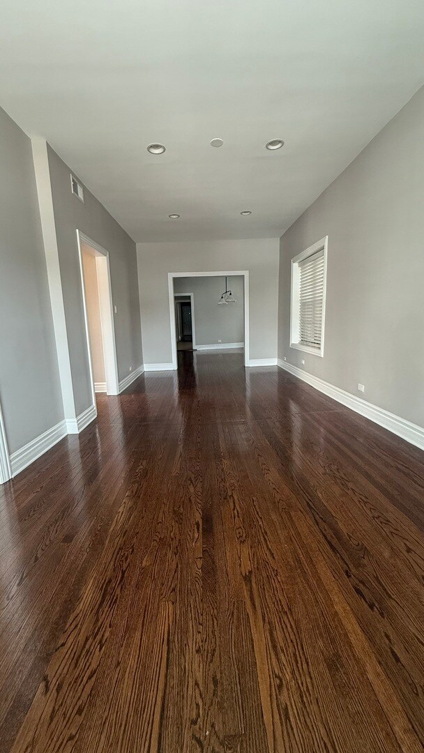 2653 N Kedzie Ave in Chicago, IL - Building Photo - Building Photo