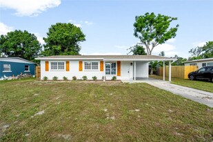 2802 21st St W in Bradenton, FL - Building Photo