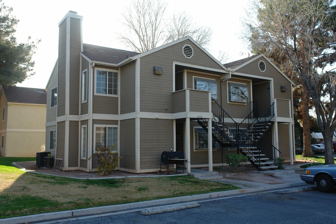 Village At Karen in Las Vegas, NV - Building Photo