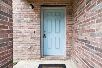 13410 Blue Swallow Dr in Houston, TX - Building Photo - Building Photo