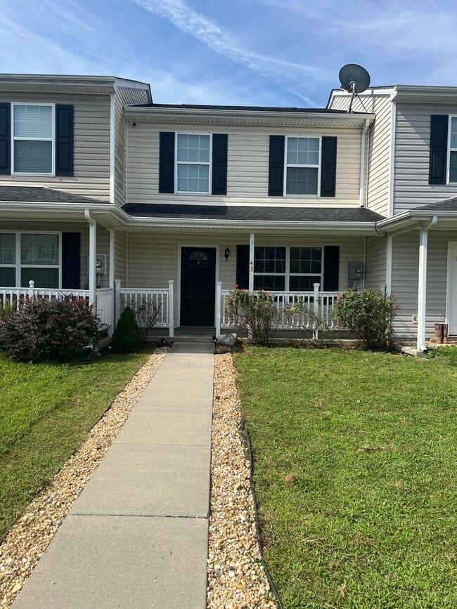 property at 43 Lobo Ln