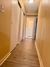 32 Whites Ave in Watertown, MA - Foto de edificio - Building Photo