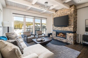 5 Wildwood Rd W in Big Sky, MT - Building Photo