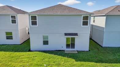 19565 Fairhill Ct in Lehigh Acres, FL - Building Photo - Building Photo