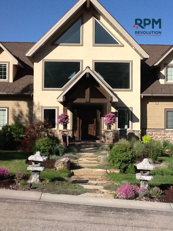 property at 5737 E Elkhorn Dr