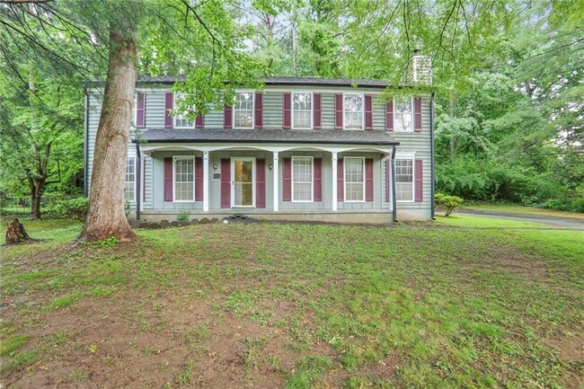571 Aberdeen Dr