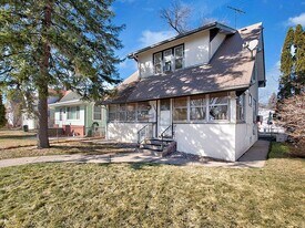1267 Hewitt Ave in St. Paul, MN - Building Photo