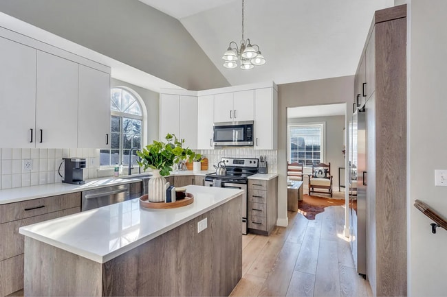 450 W 2225 N in Lehi, UT - Building Photo - Building Photo