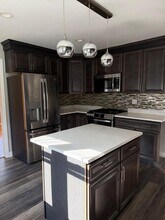 53 N Main St in Glen Ellyn, IL - Building Photo - Building Photo