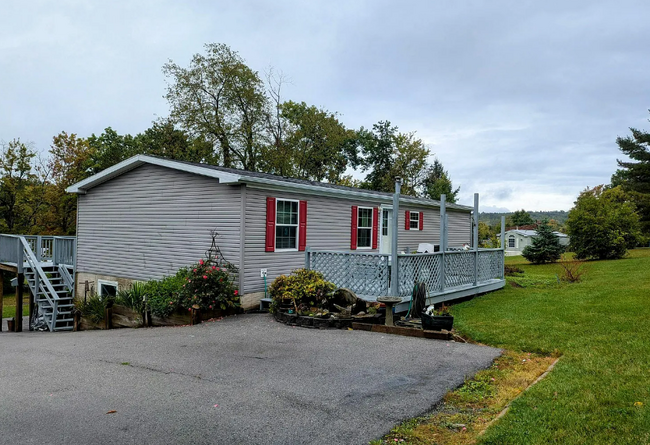 130 Greens Valley Rd in Centre Hall, PA - Building Photo - Building Photo