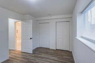 Hawthorne on Adams Apartments in Memphis, TN - Building Photo - Interior Photo