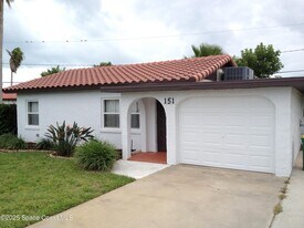 151 Delmar St in Indialantic, FL - Building Photo