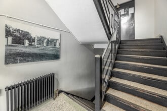 256-262 Sherbourne St. in Toronto, ON - Building Photo - Lobby