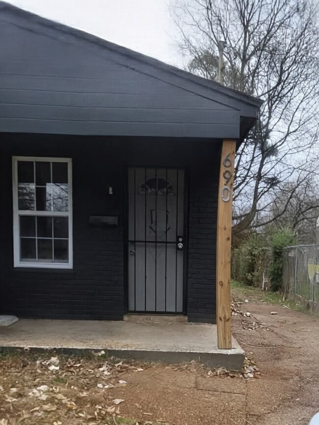 property at 690 Hudson St