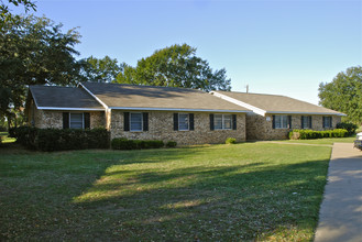 Seven Points Apartments in Seven Points, TX - Building Photo - Building Photo