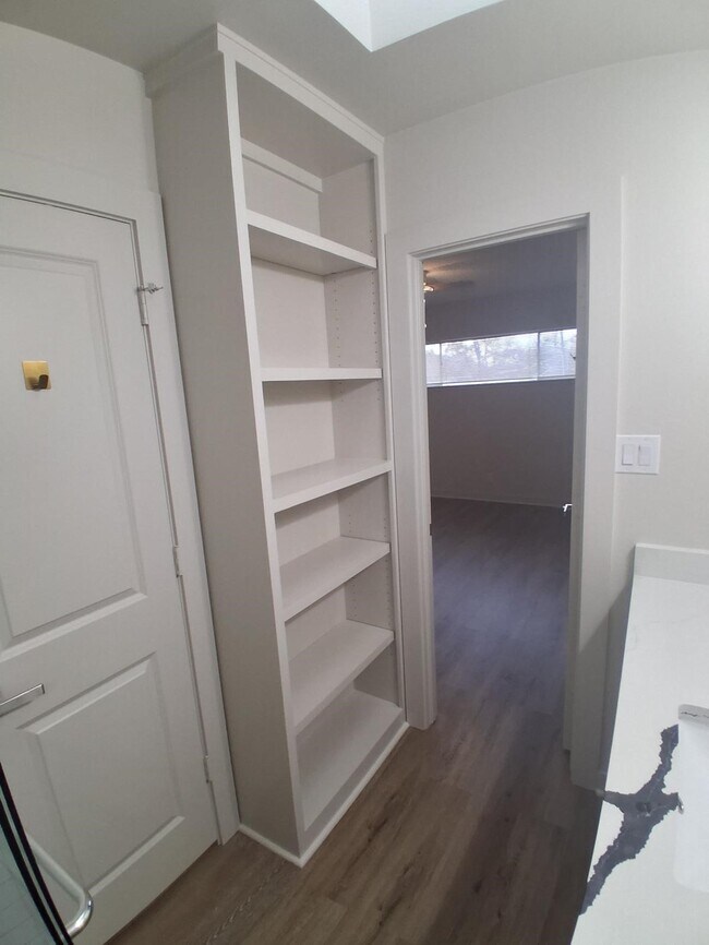 8906 Ilona Ln in Houston, TX - Building Photo - Building Photo